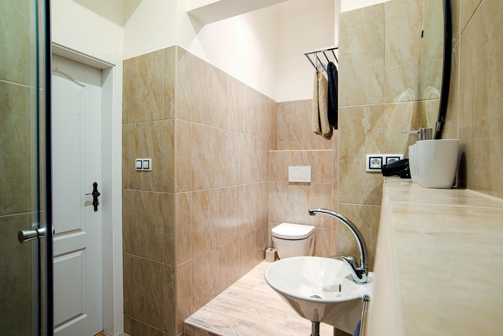 פראג Apartment Gesse Brezinova מראה חיצוני תמונה