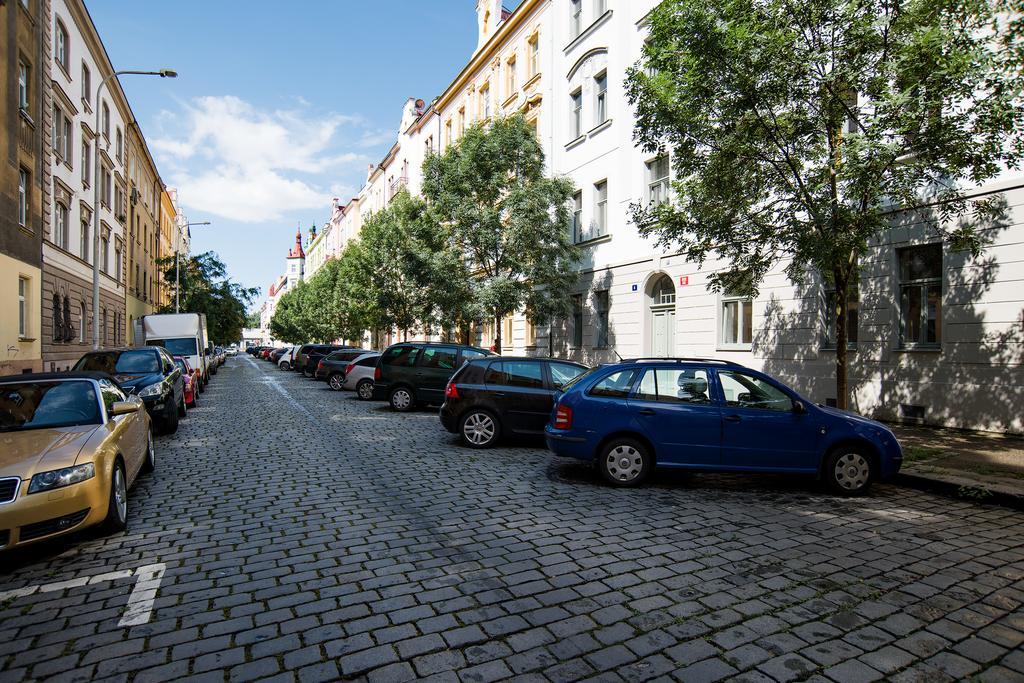 פראג Apartment Gesse Brezinova מראה חיצוני תמונה