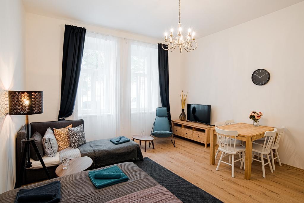 פראג Apartment Gesse Brezinova מראה חיצוני תמונה