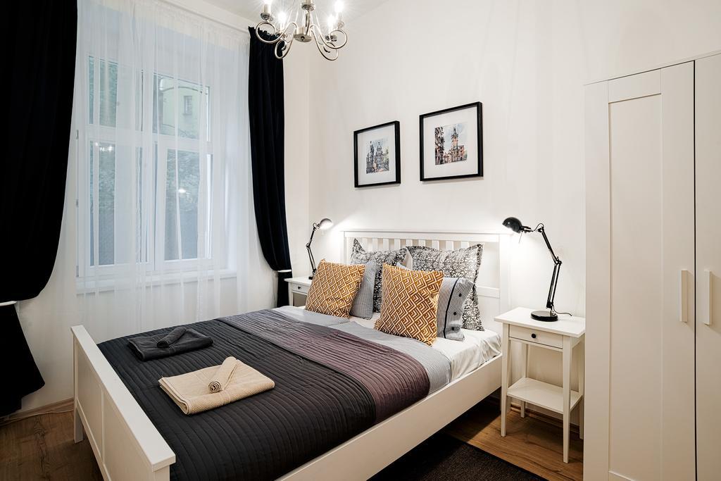 פראג Apartment Gesse Brezinova מראה חיצוני תמונה